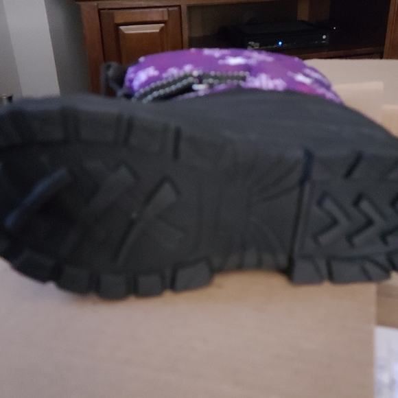 Skadoo kids winter boots size 1 - Picture 5 of 5